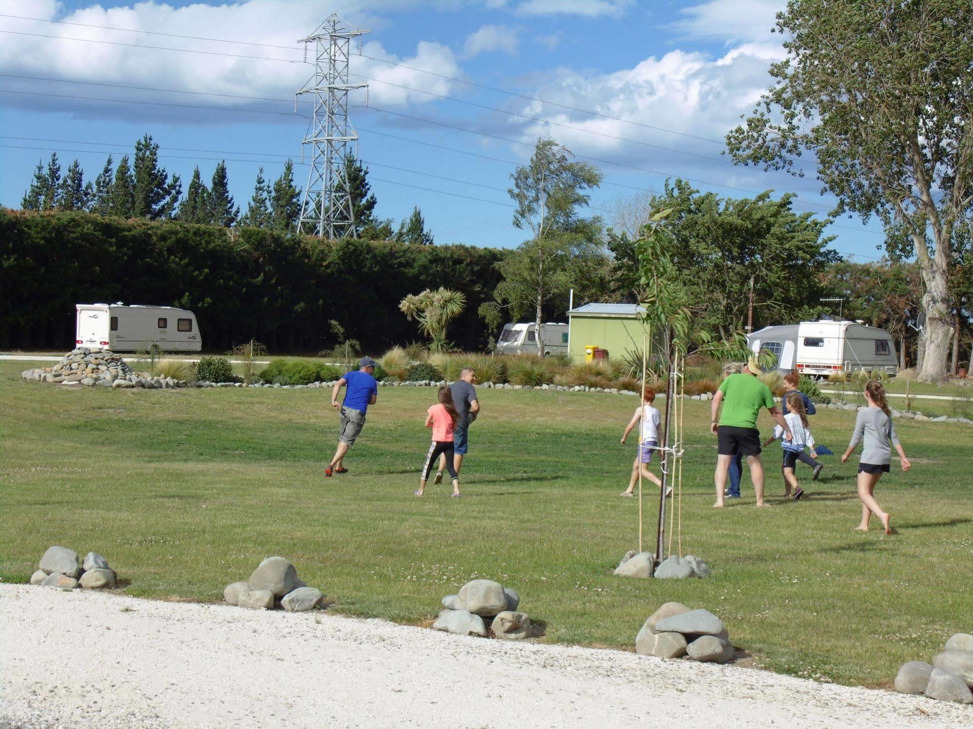 Glenavys Waitaki River Motor Camp Exteriér fotografie